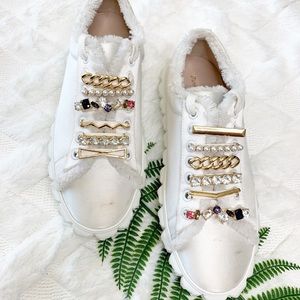 TRENDING - Shoe Jewels
